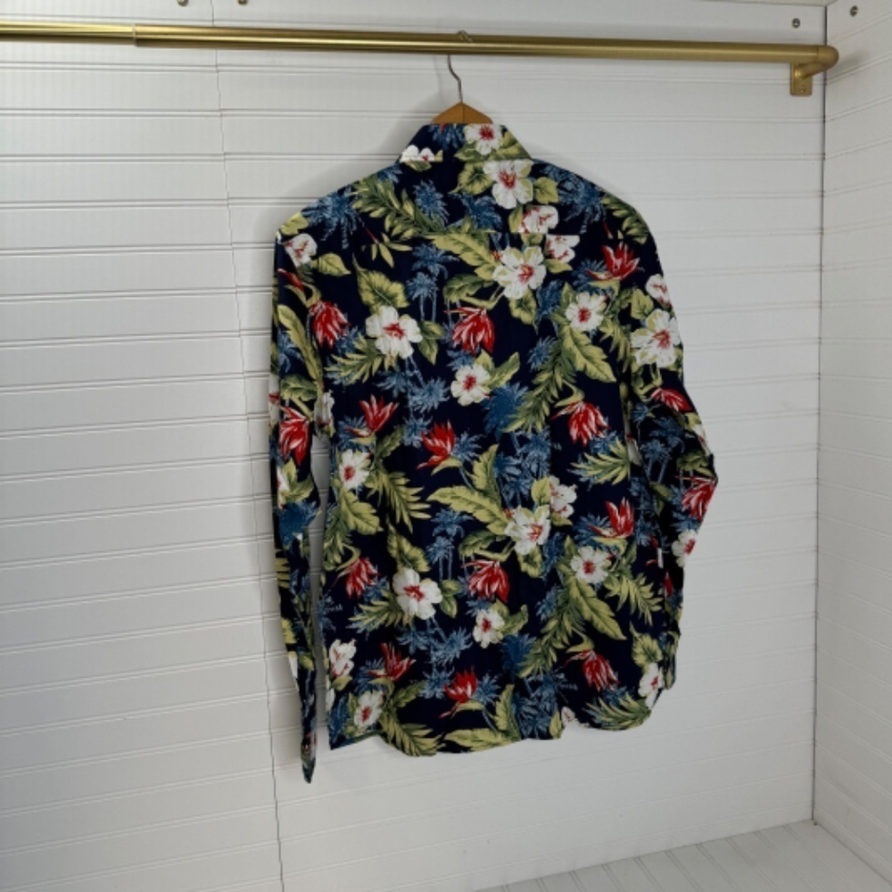 NWT Tunevuse Long Sleeve Button Front Hawaiian Shirt Regular Fit Medium - Picture 2 of 7